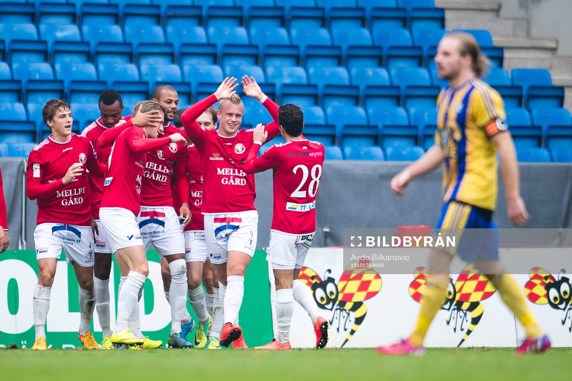 Trelleborgs Salif Camara Jönsson jublar och Eskilsminnes