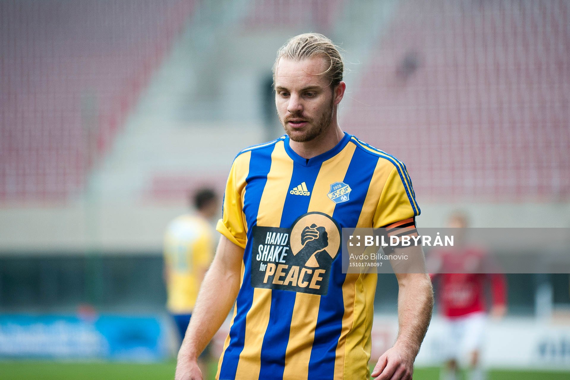 Eskilsminnes Mathias Unkuri deppar