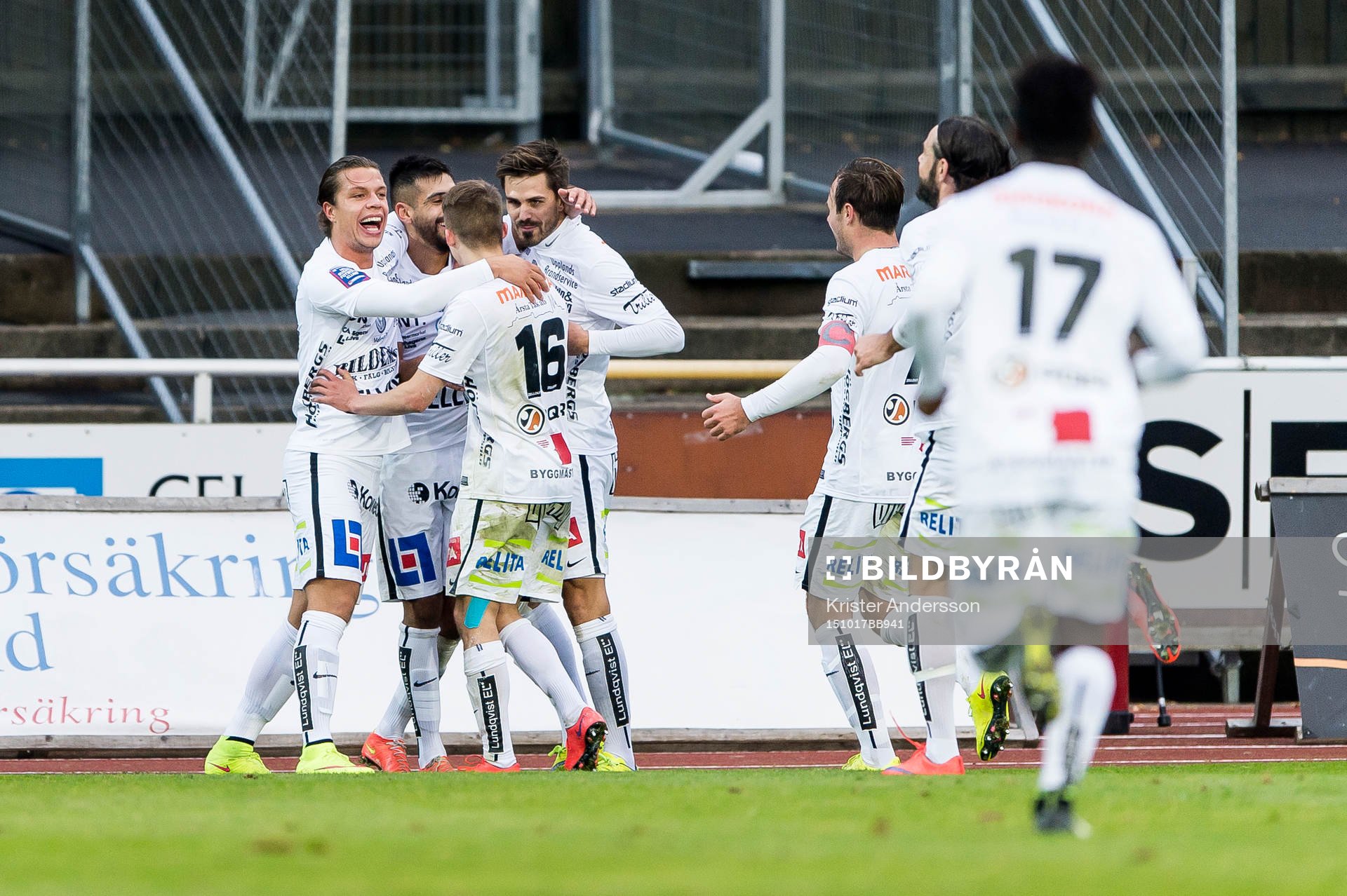 Sirius spelare jublar