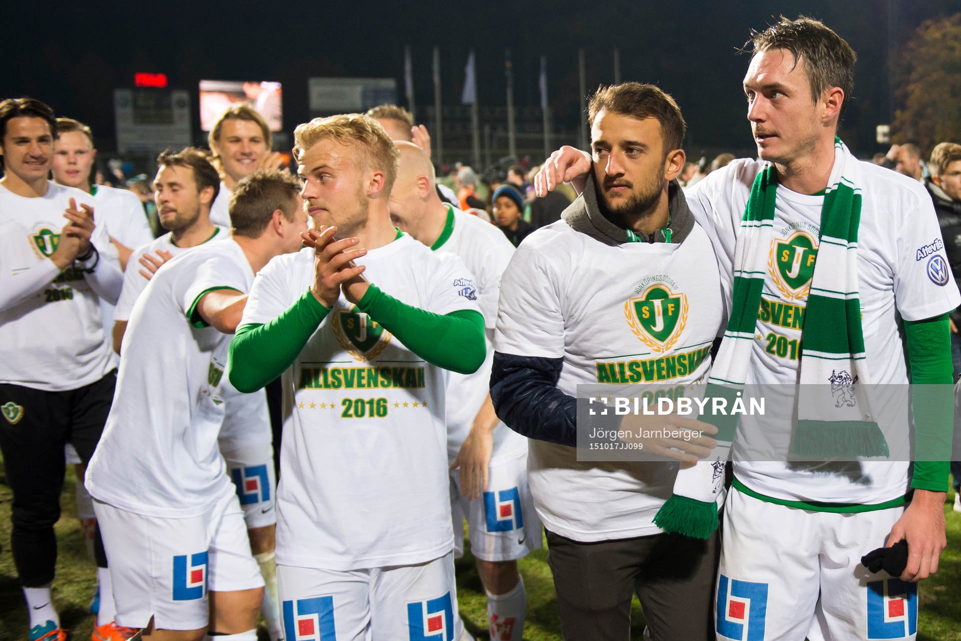 Jönköpings Sebastian Holmkvist, Robert Gojani och Daryl