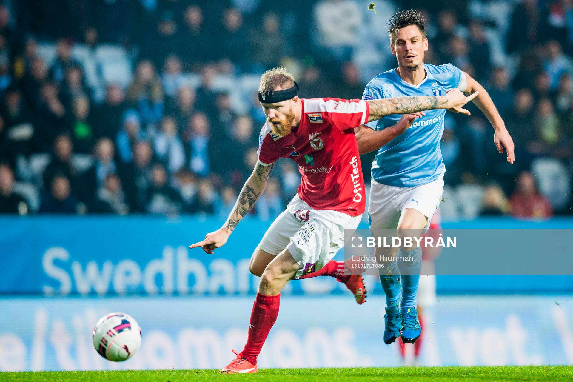 Kalmars Marcus Nilsson jagas av Malmös Markus Rosenberg