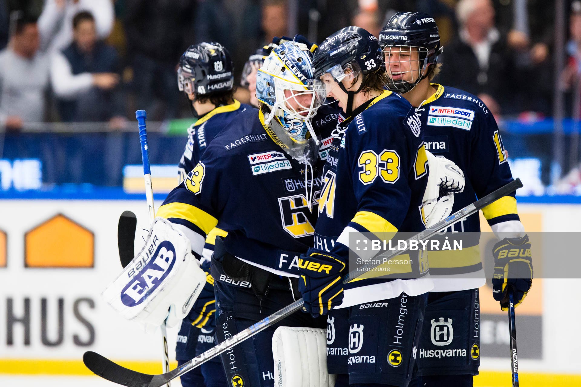 s målvakt Fredrik Pettersson-Wentzel och Niklas Hansson