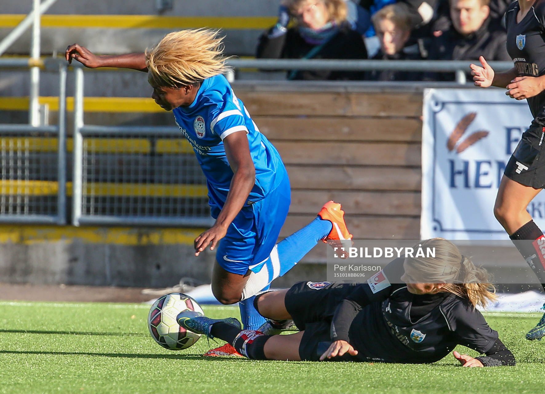 Eskilstuna Uniteds Gaelle Enganamouit blir fälld