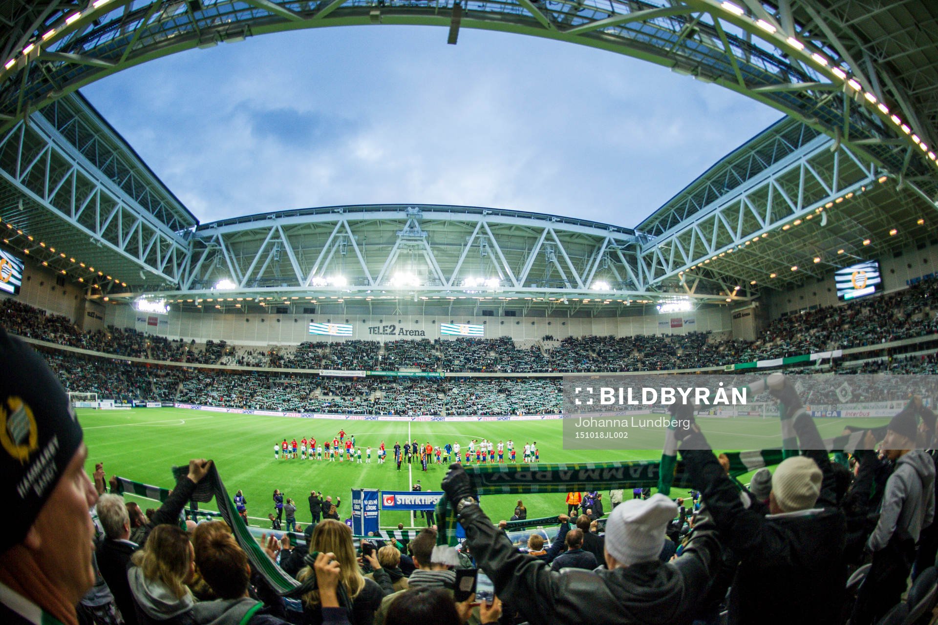 Hammarbys supportrar före fotbollsmatchen i Allsvenskan