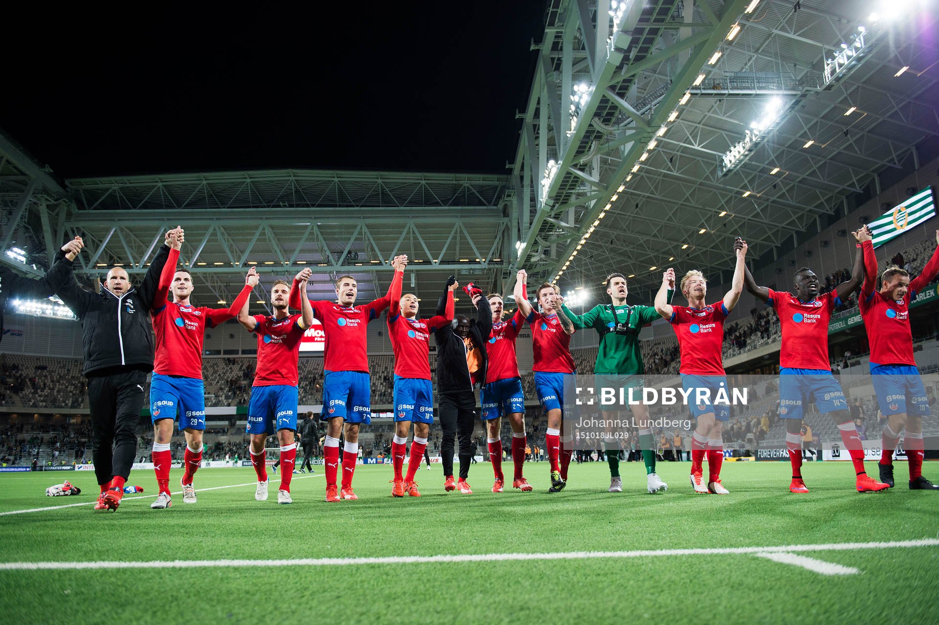 Helsingborgs spelare jublar efter fotbollsmatchen i Allsvenskan mellan Hammarby och Helsingborg den 18  oktober 2015 i Stockholm. 