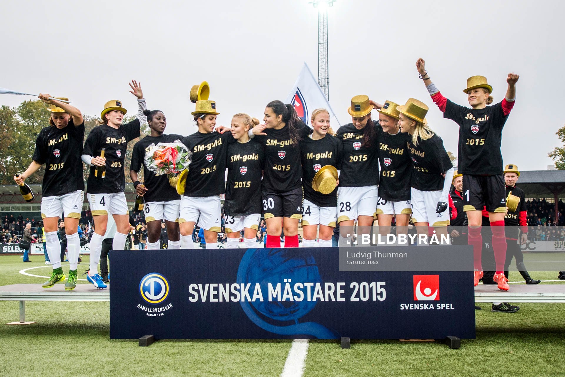 Rosengårds spelar jublar