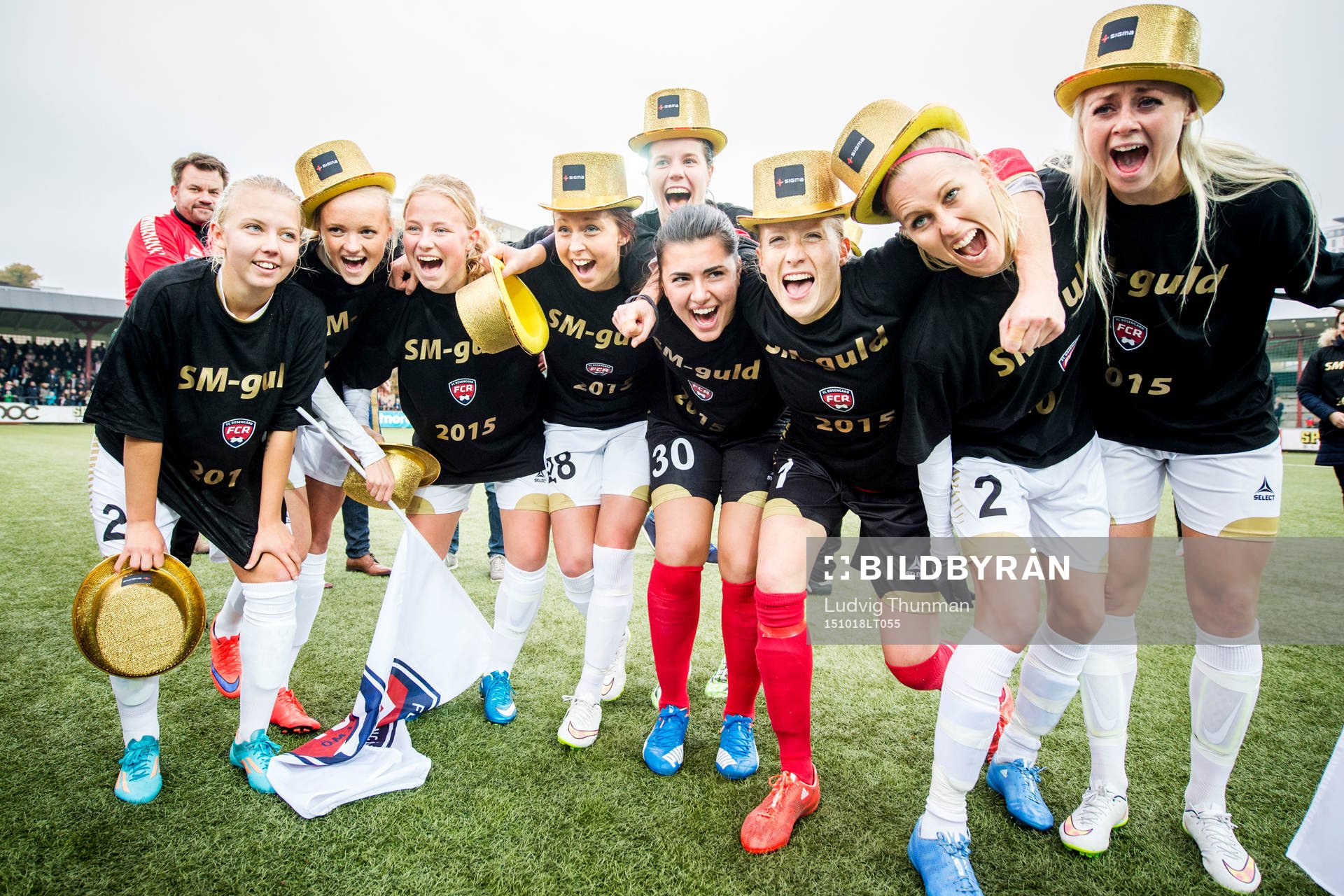 Rosengårds spelar jublar