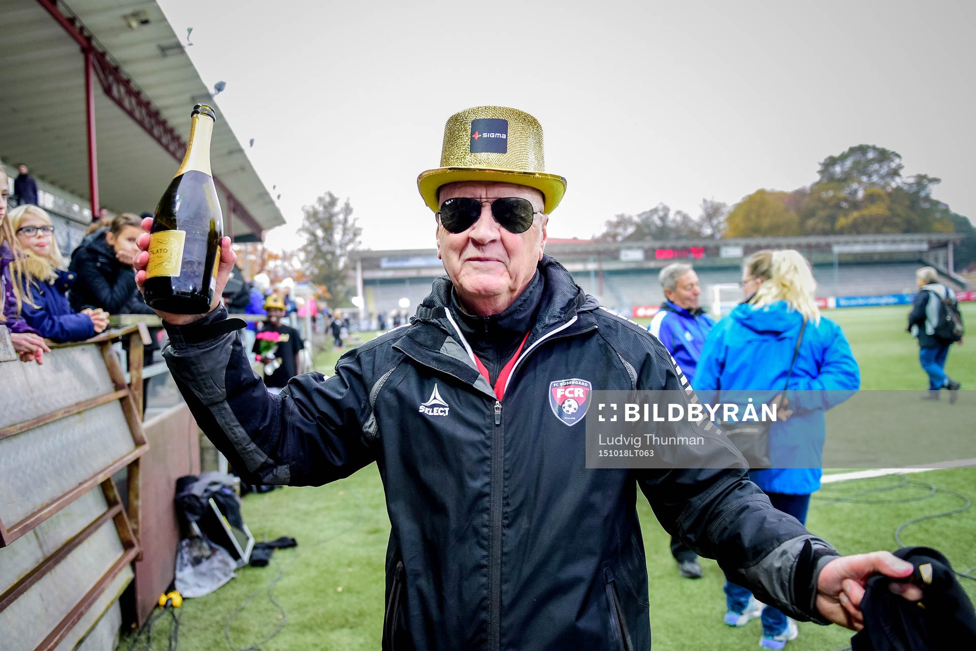 FC Rosengårds tidigare sportchef Erling Nilsson  jublar