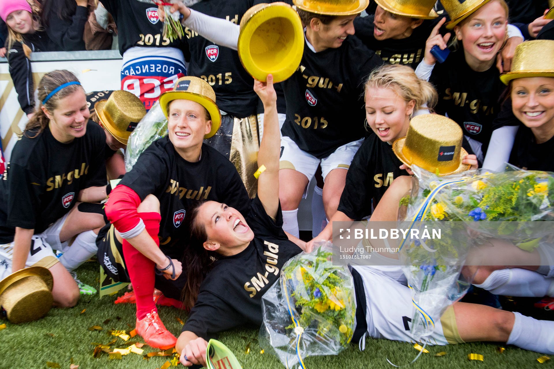 Rosengråd Sara Björk Gunnarsdottir jublar med