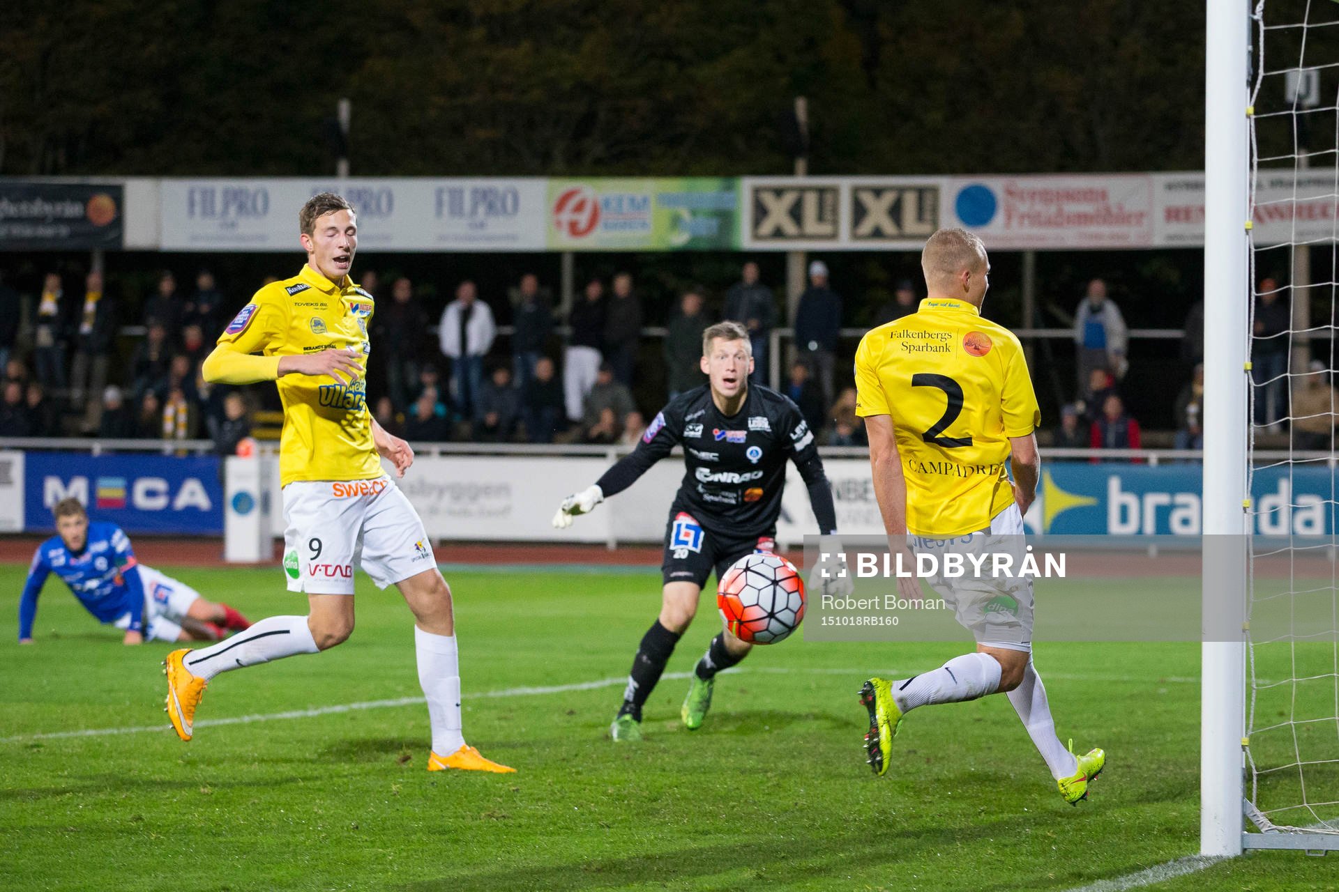 Falkenbergs Rasmus Sjöstedt missar öppet mål