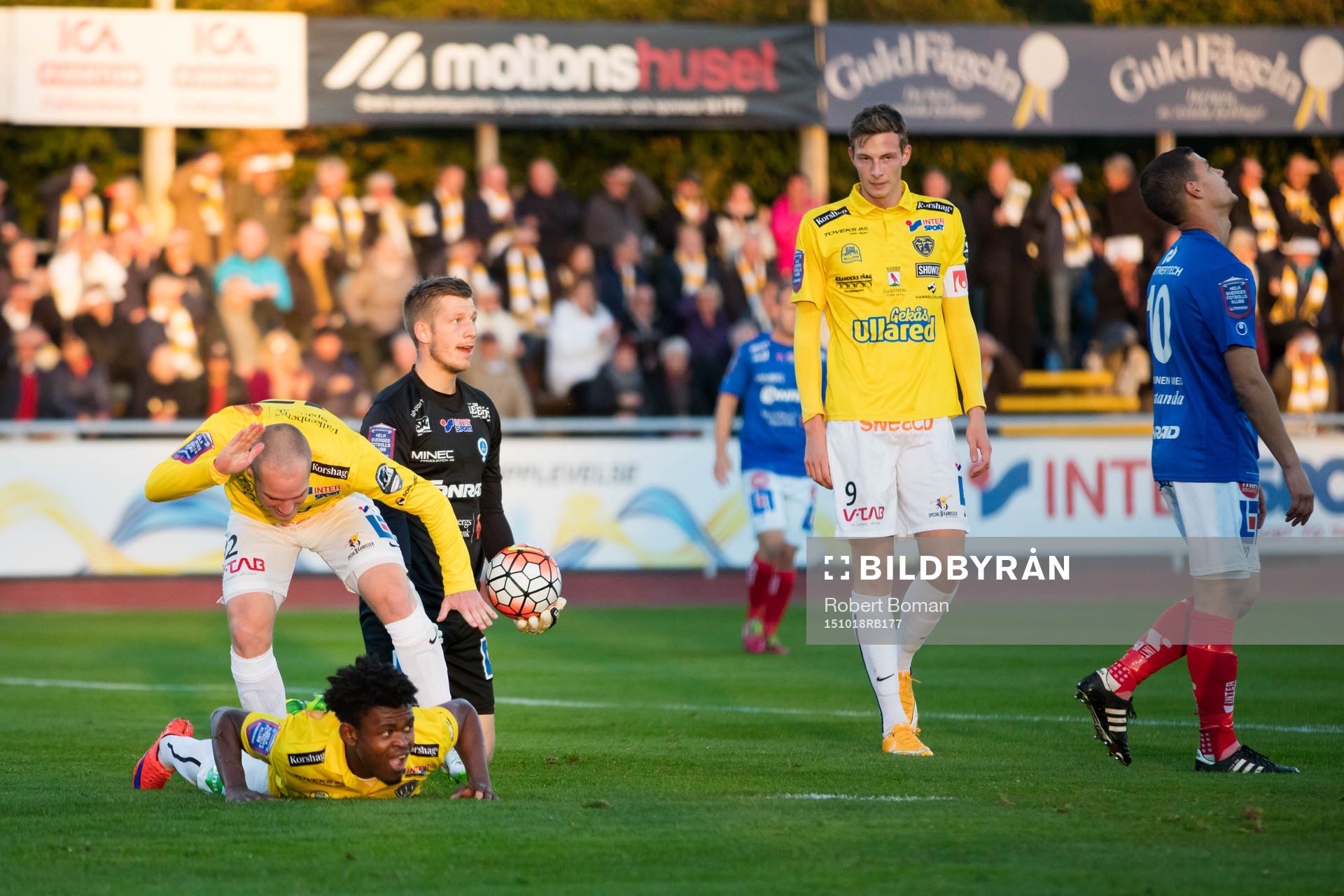 Falkenbergs Christoffer Carlsson och Godsway Donyoh och