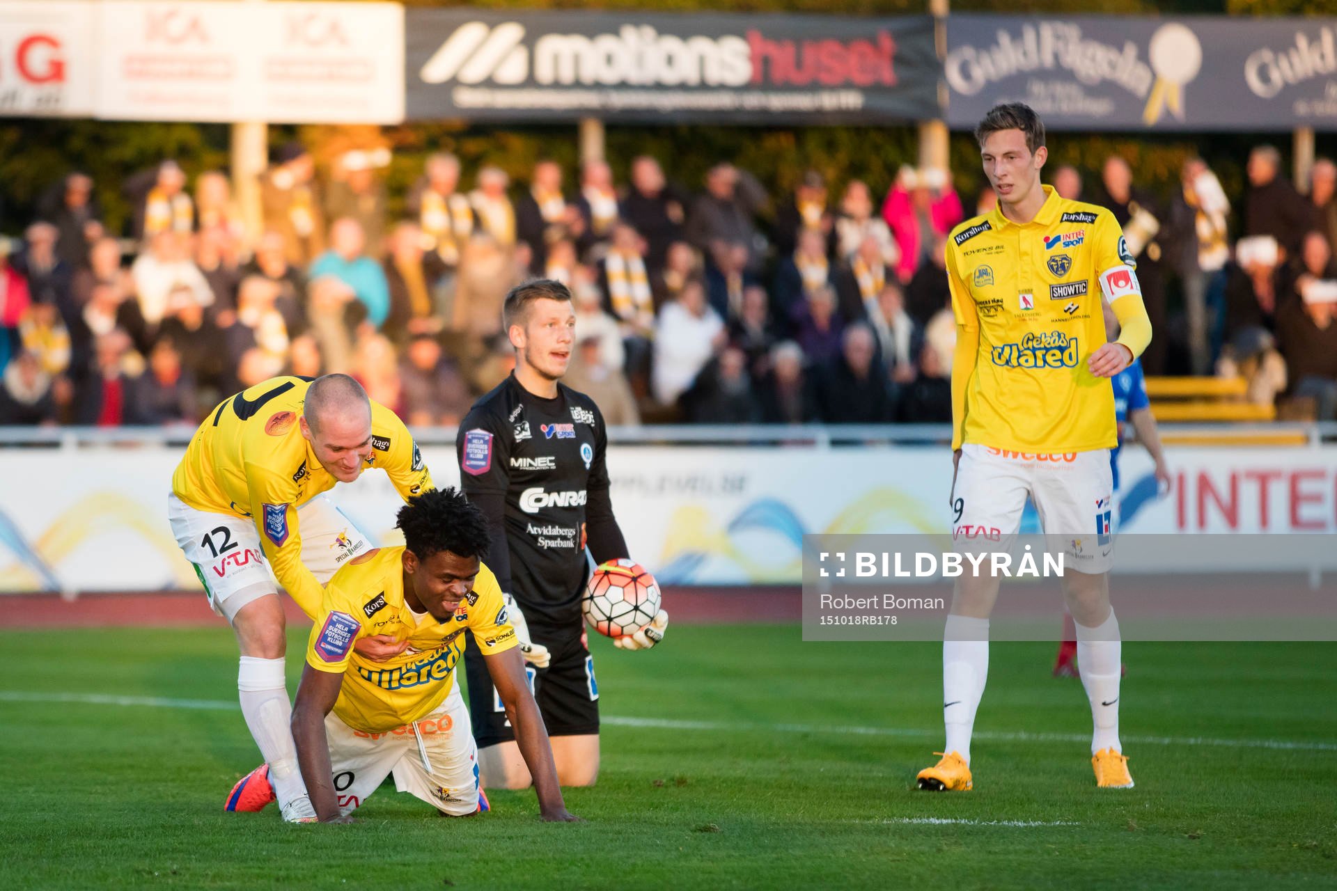 Falkenbergs Christoffer Carlsson och Godsway Donyoh och