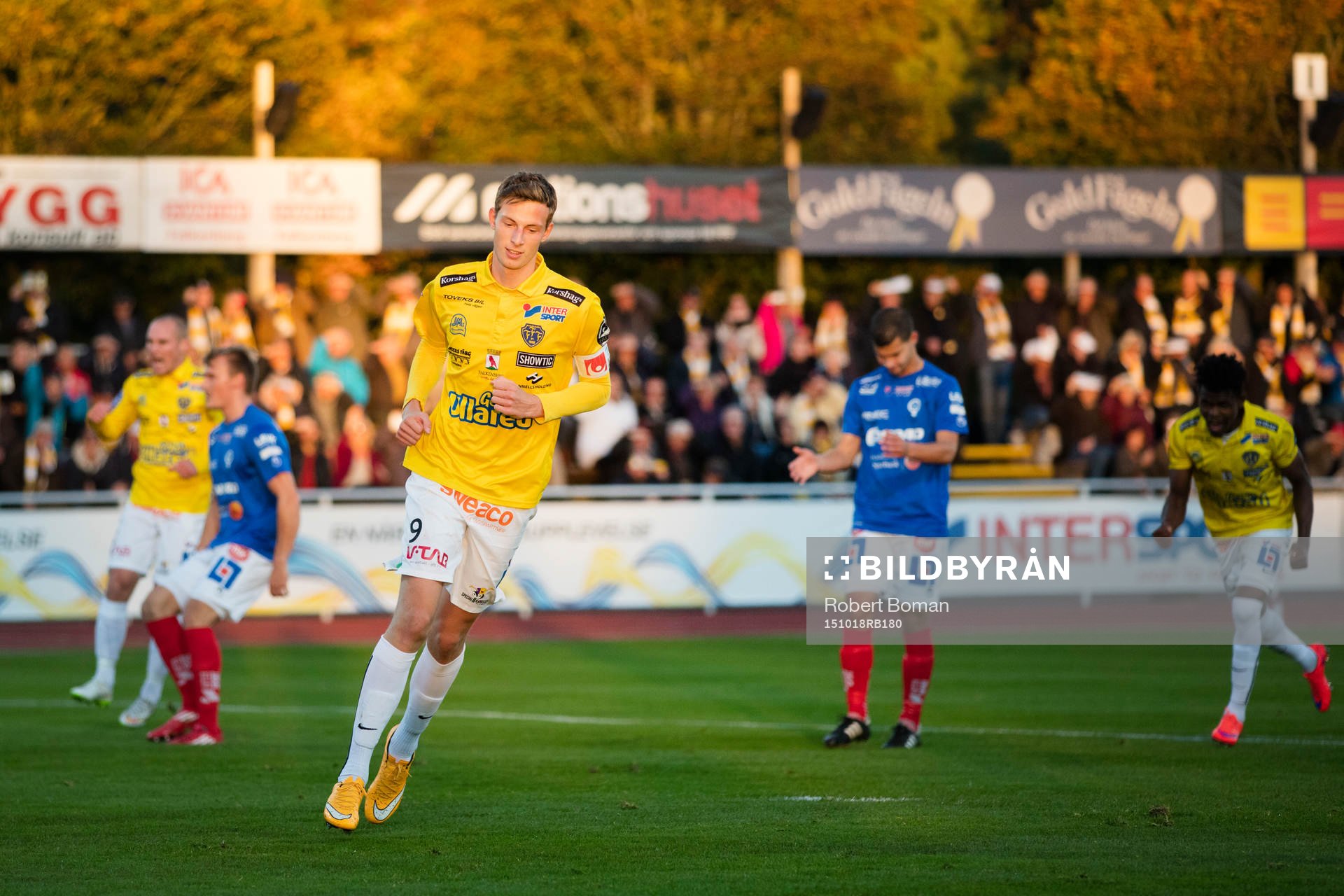 Falkenbergs Gustaf Nilsson jublar