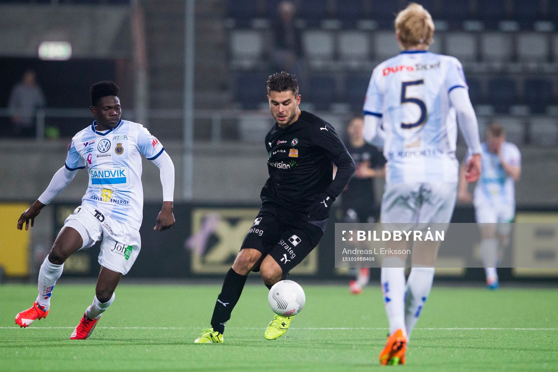 Gefles Kwame Bonsu och Örebros Astrit Ajdarevic