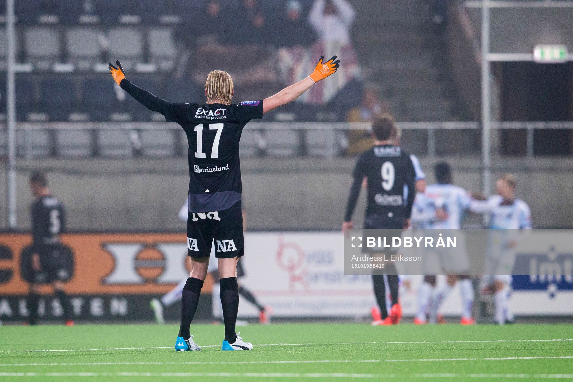 Örebros Karl Holmberg reagerar när Gefle gör mål