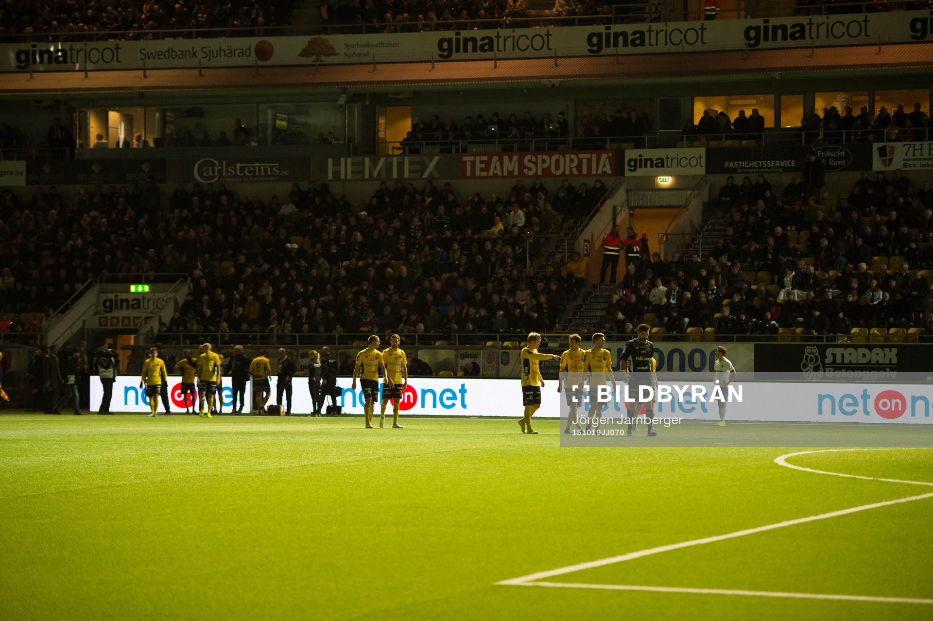 Belysningen försvann på Borås arena