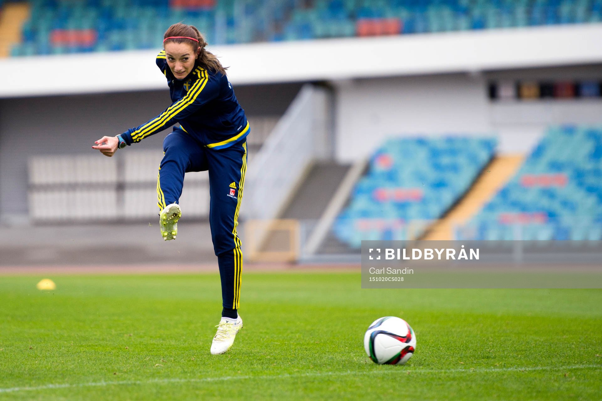 Sveriges Kosovare Asllani