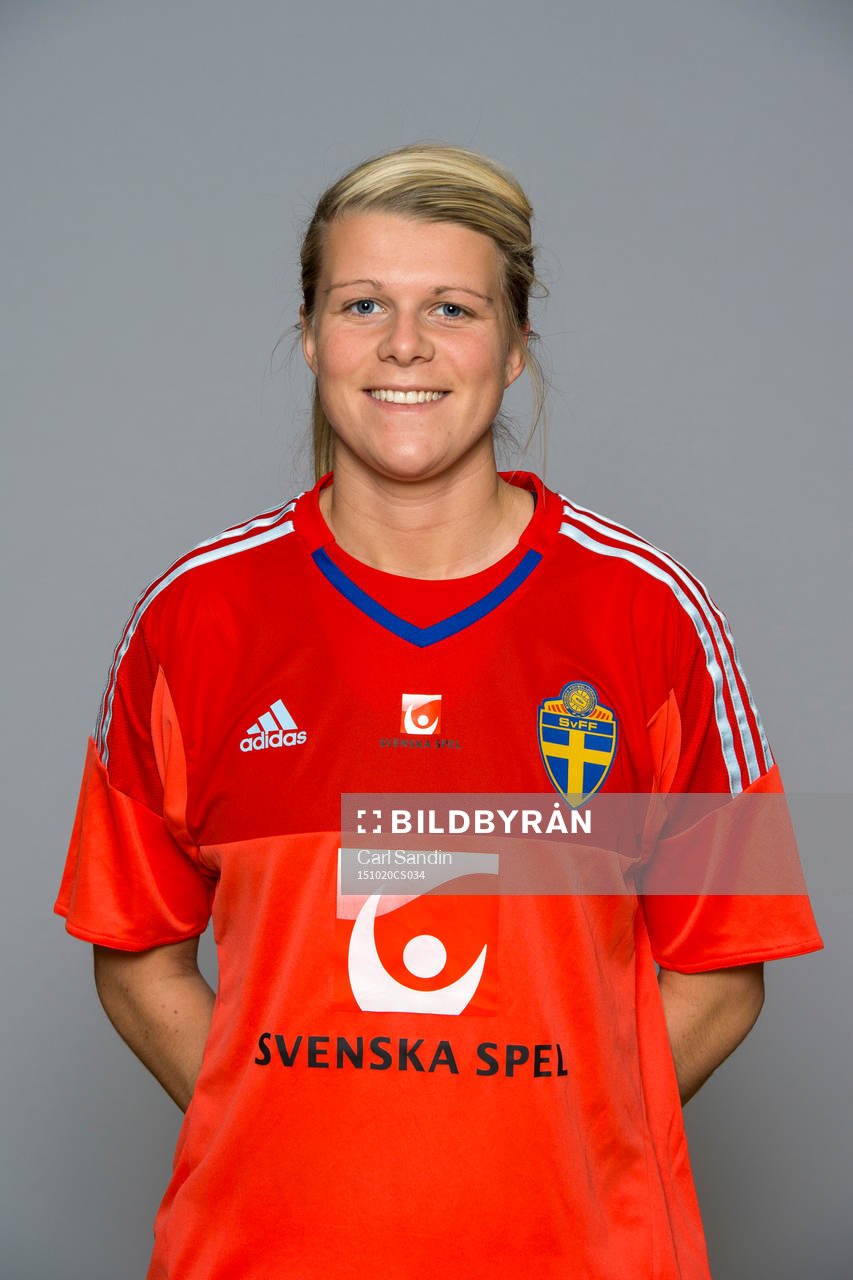 Sveriges målvakt Emelie Lundberg