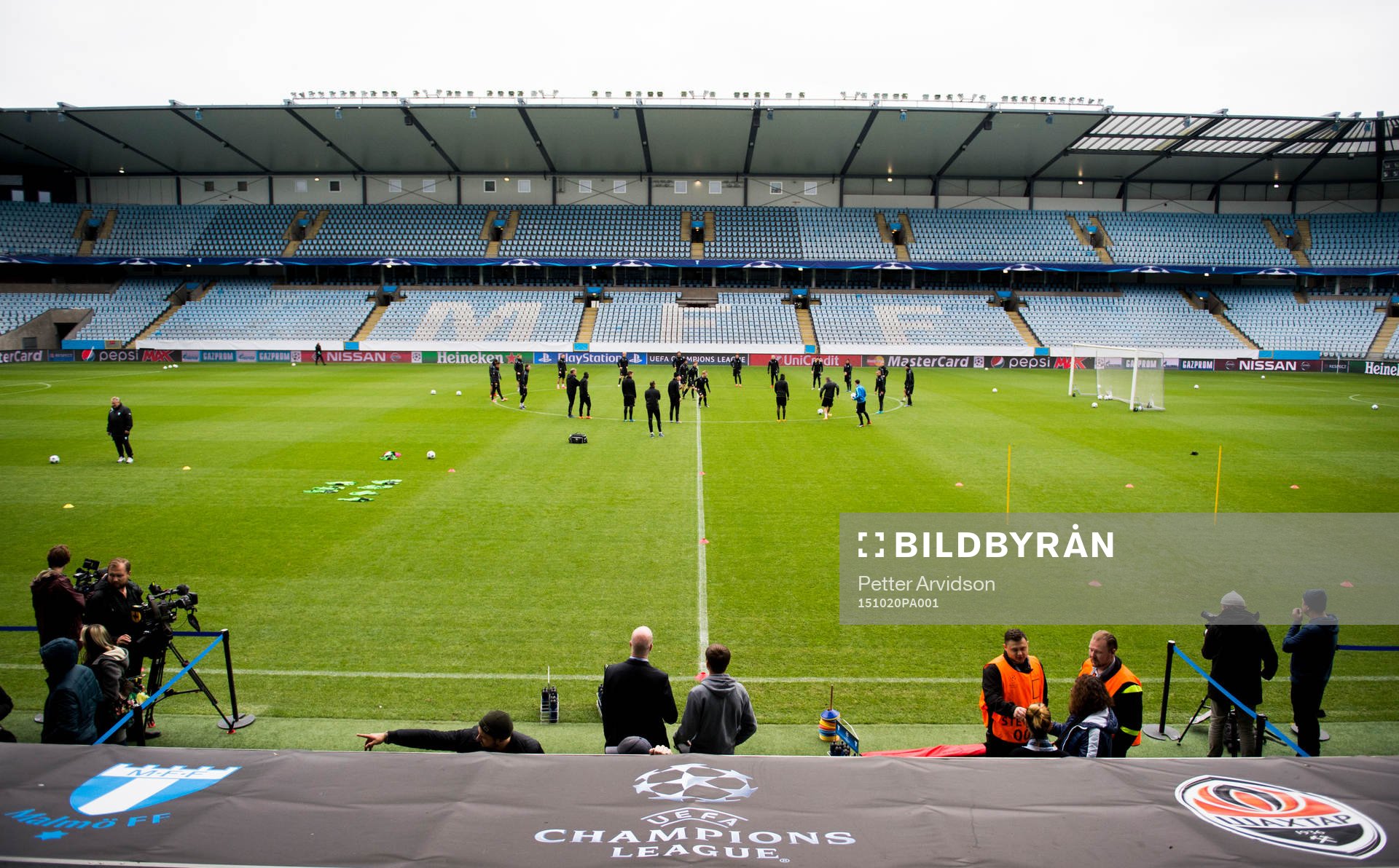 Malmös spelare tränar på Swedbank Stadion under en träning inför Champions League den 20 oktober 2015 i Malmö.
