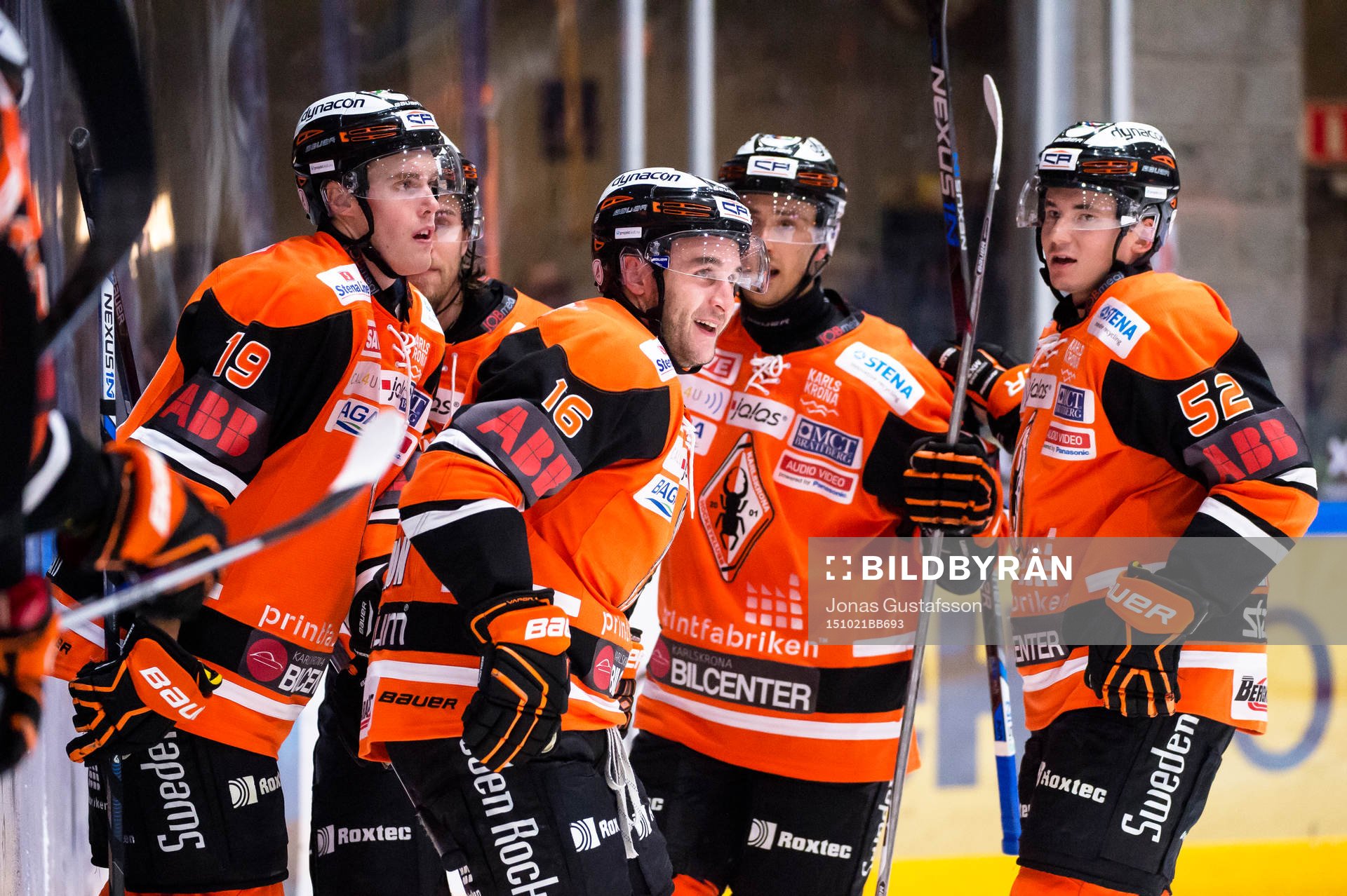Karlskronas John Henrion har gjort 1-1