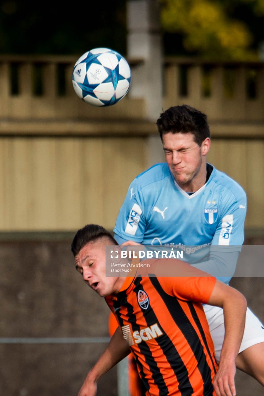 Malmö FFs Mattias Andersson och Shakhtar Donetsks