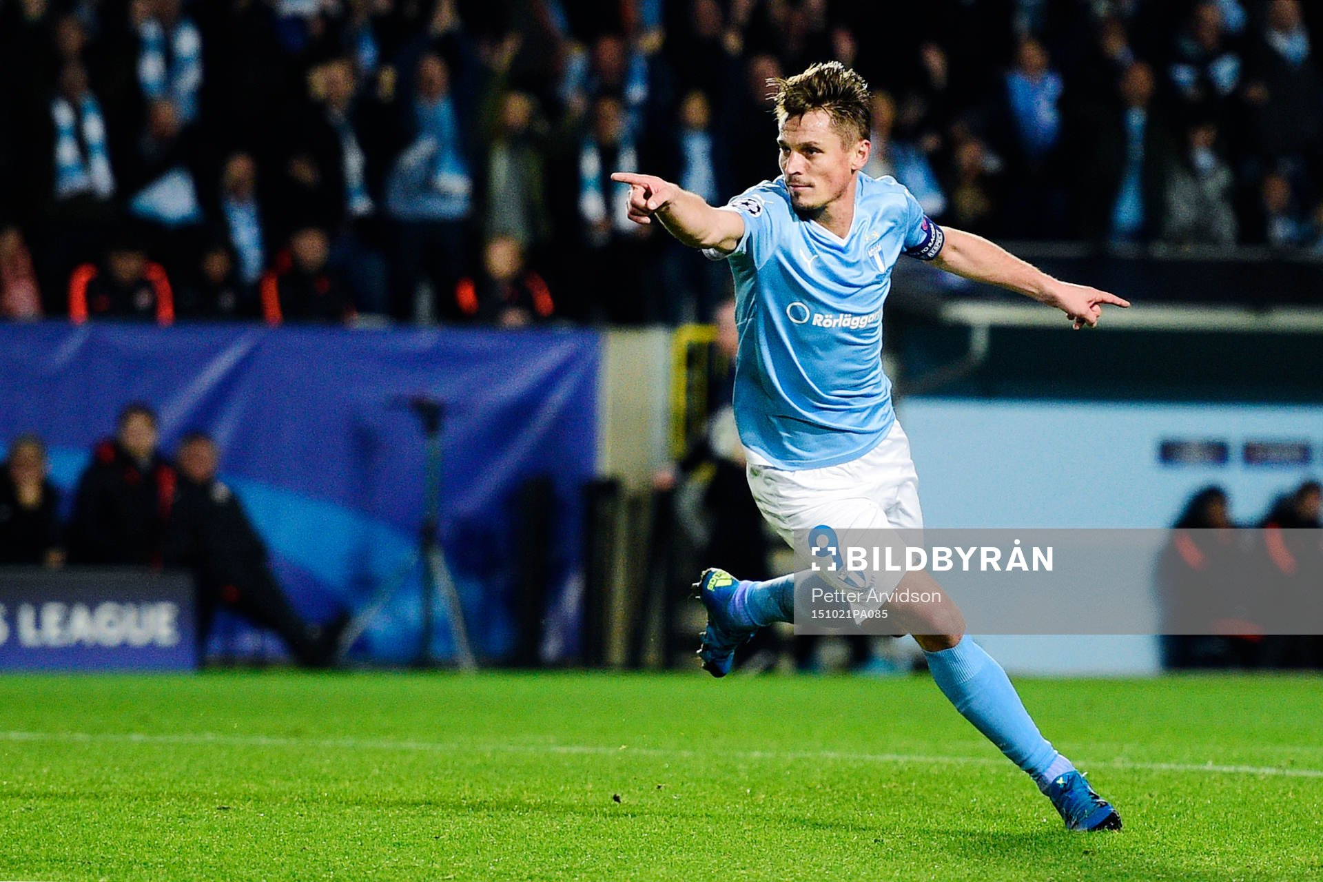 Malmö FFs  Markus Rosenberg gör 1-0 och jublar
