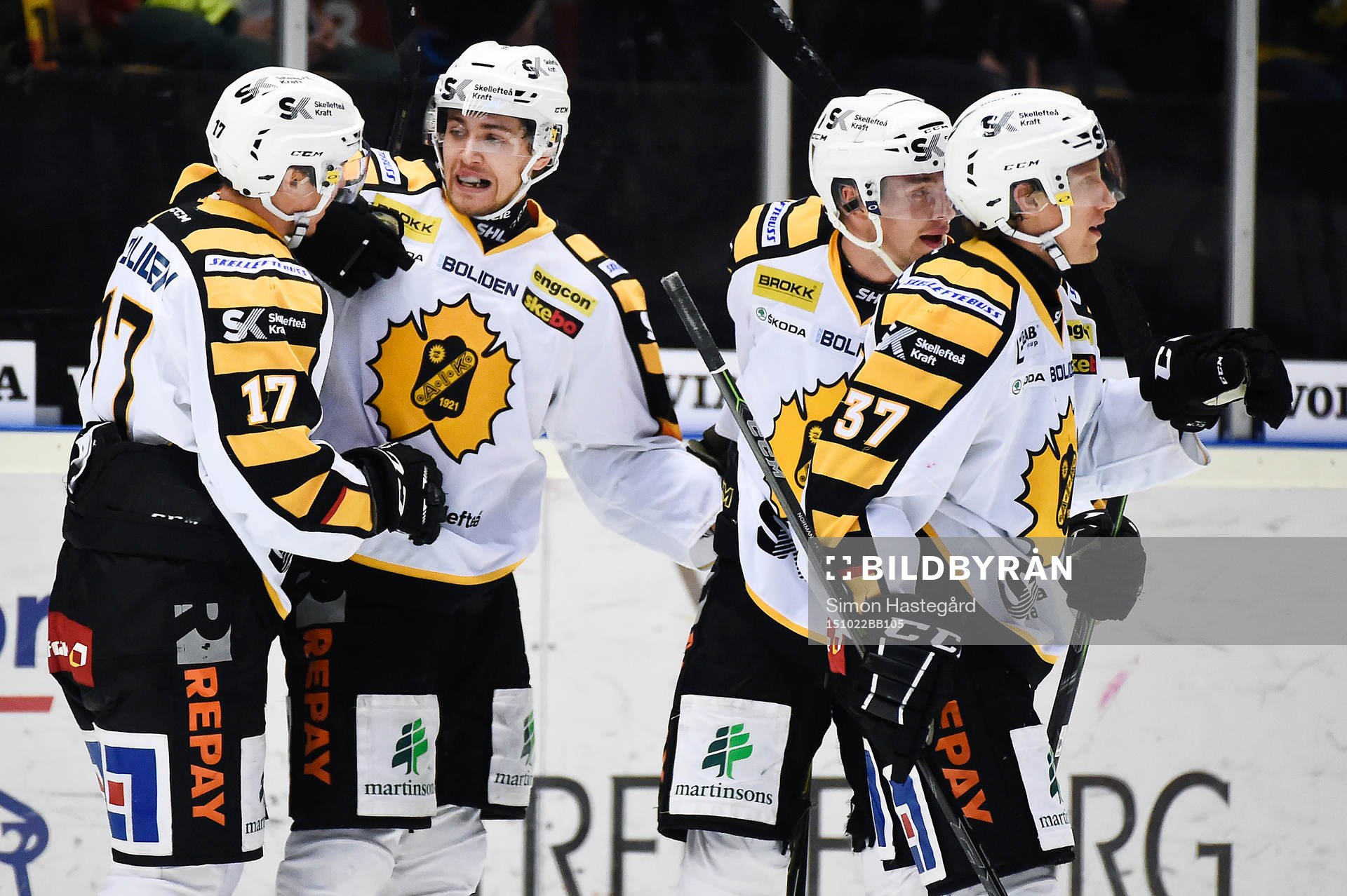 Skellefteås spelare jublar