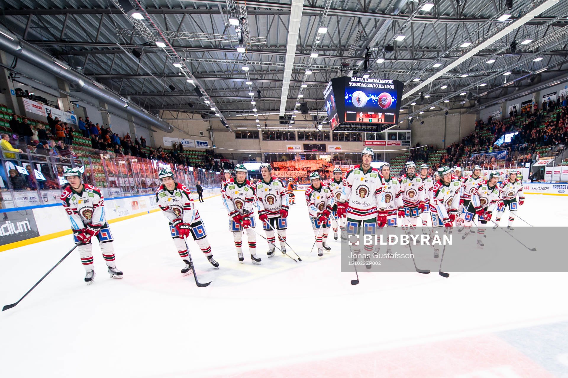 Frölundas lag tackar sina supportrar