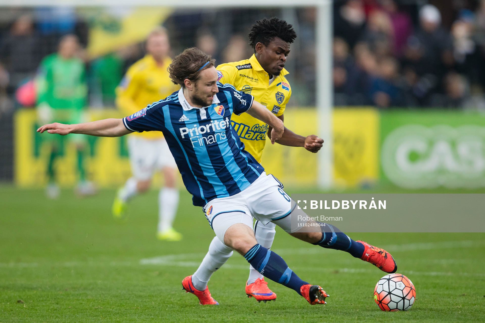 Falkenbergs Godsway Donyoh och Djurgårdens Kevin Walker