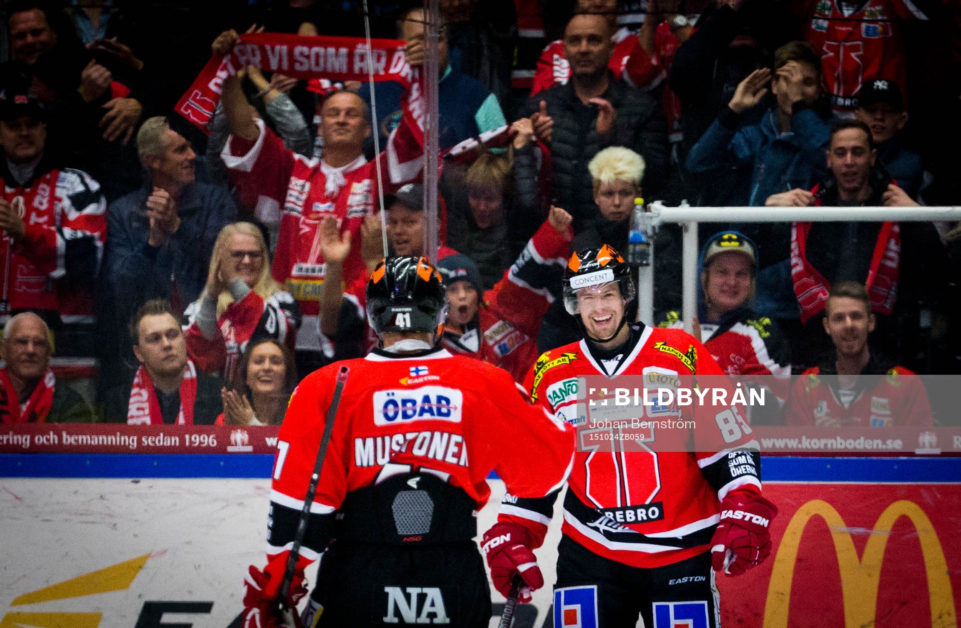 Örebros Kalle Olsson gör 5-2 och jublar