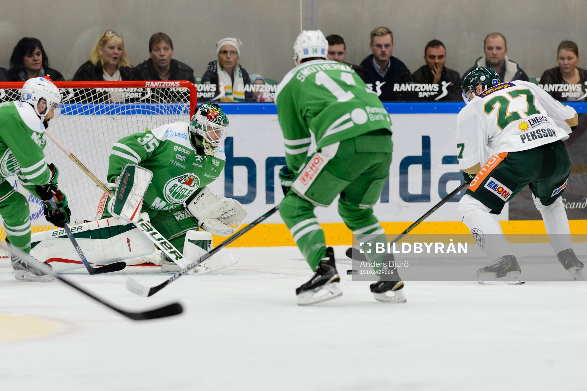 Färjestads John Persson gör 0-1