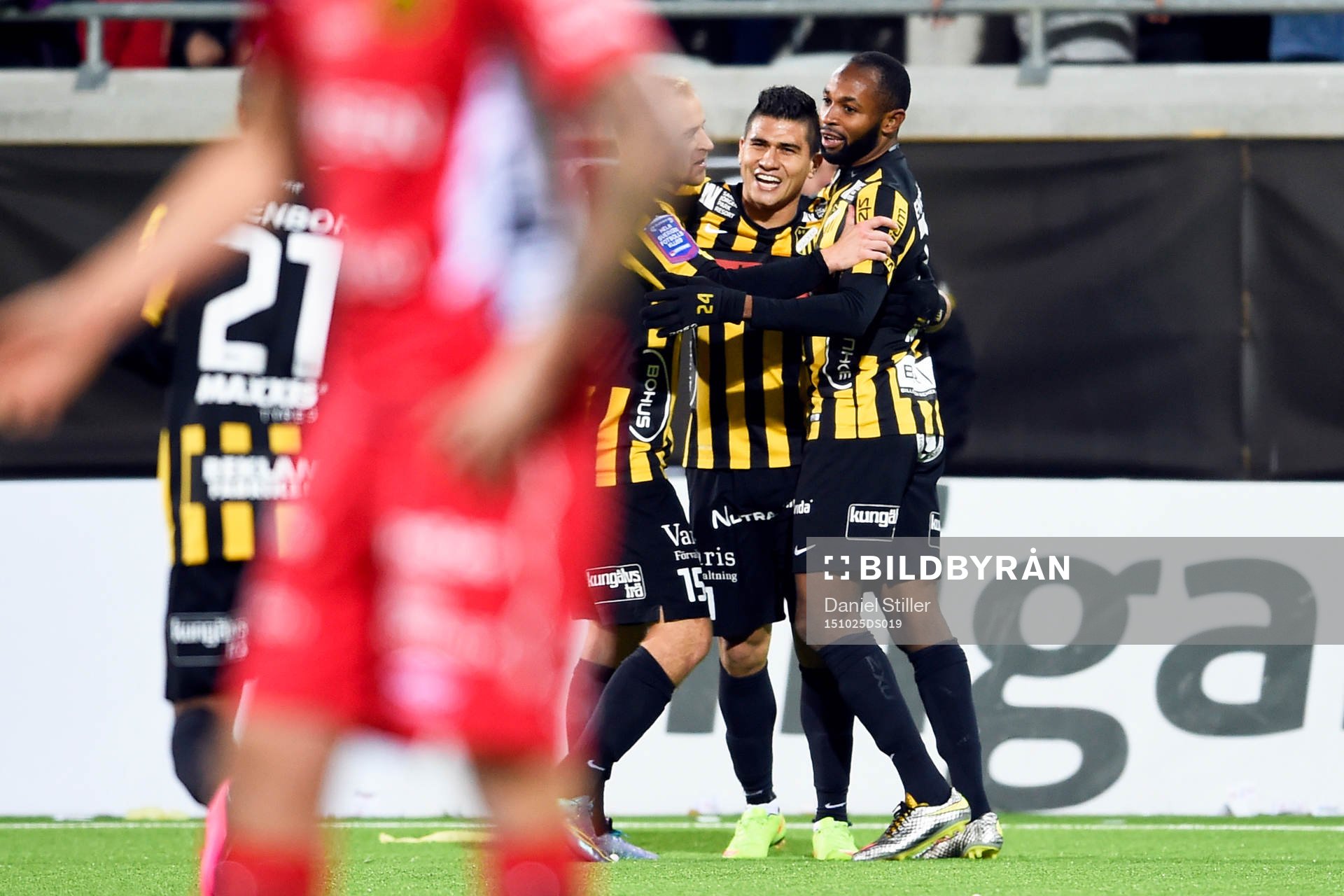 Häckens Paulo de Oliveira jublar efter 5-1 under fotbollsmatchen i Allsvenskan mellan Häcken och Elfsborg den 25 oktober 2015 i Göteborg.