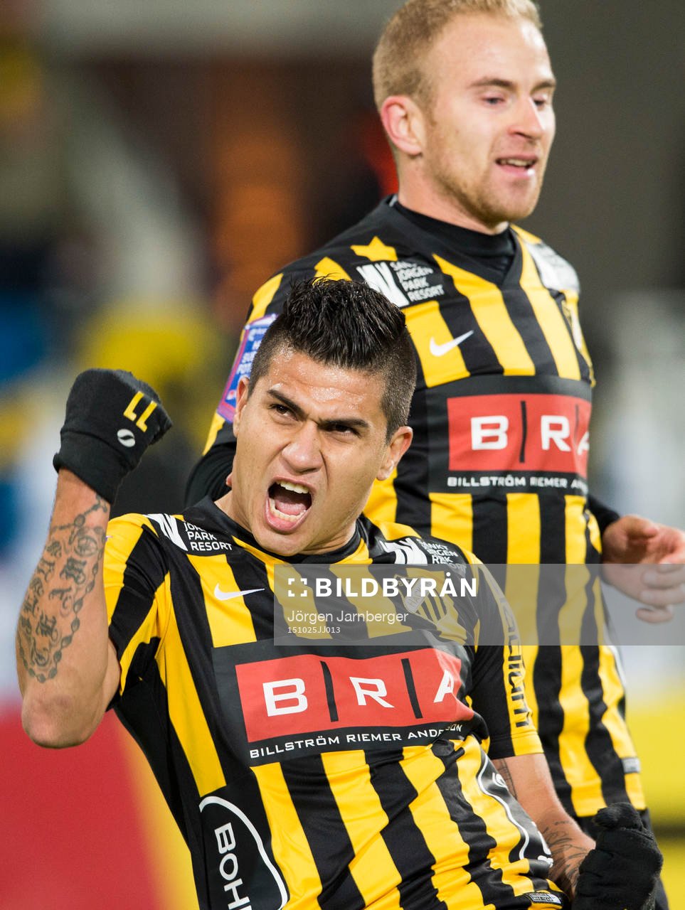 Häckens Paulo de Oliveira jublar efter 3-1 målet under en fotbollsmatch i Allsvenskan mellan Häcken och Elfsborg den 25 oktober 2015 i Göteborg.