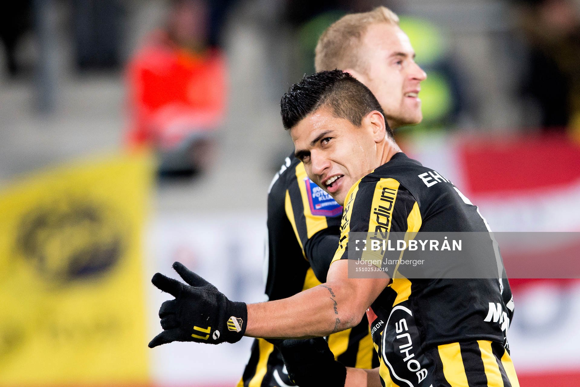 Häckens Paulo de Oliveira jublar efter mål under en fotbollsmatch i Allsvenskan mellan Häcken och Elfsborg den 25 oktober 2015 i Göteborg.