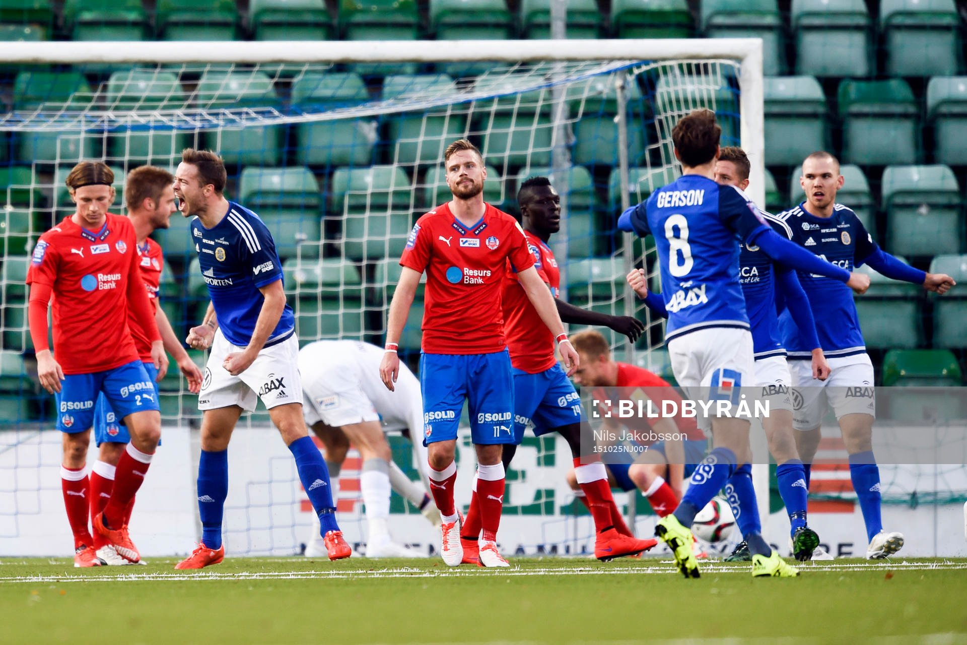Sundsvalls Jon Gudni Fjoluson jublar