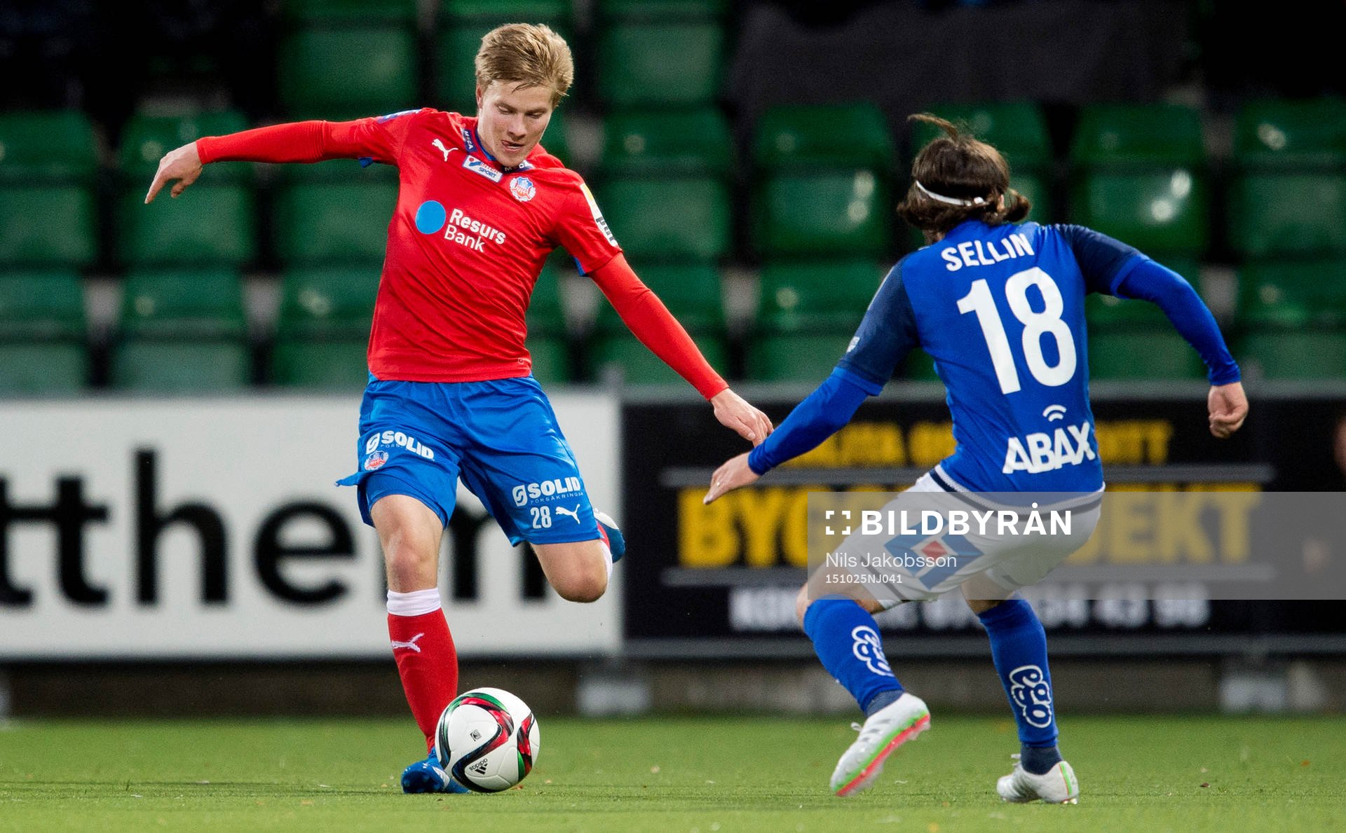 Helsingborgs Jere Uronen och Sundsvalls Robbin Sellin