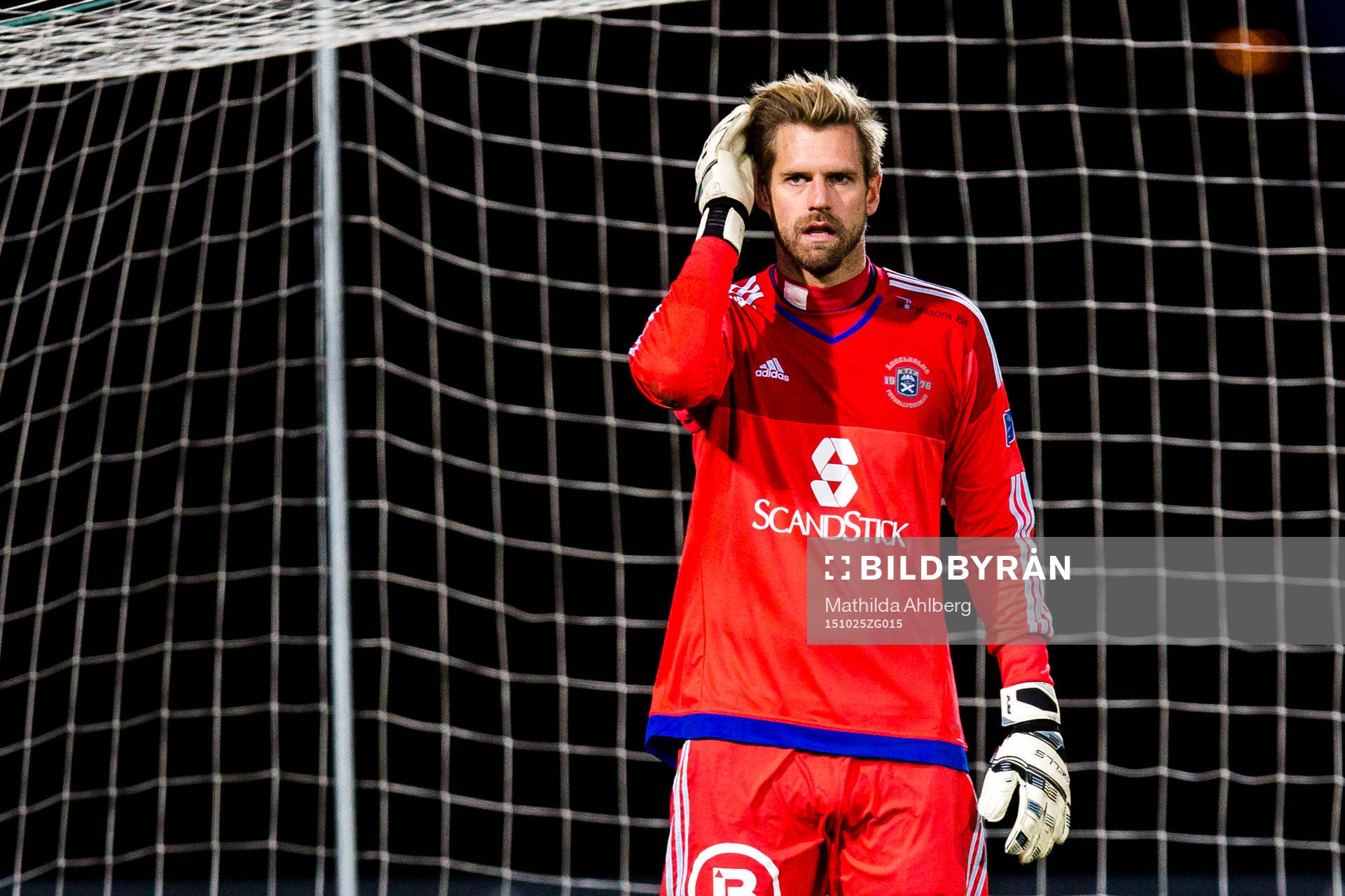 Ängelholms målvakt Oscar Berglund
