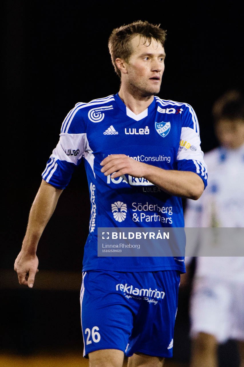 Luleås Vladimir Lazarev ser deppig ut