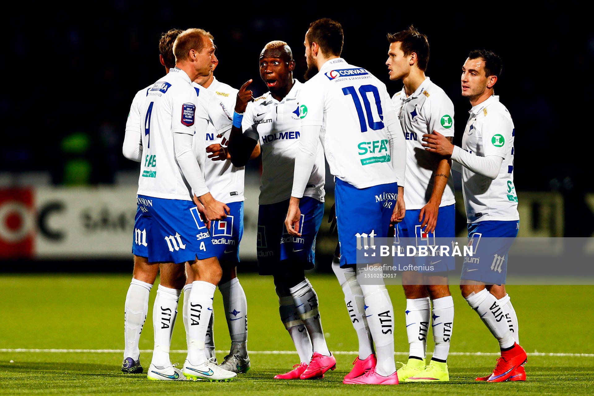 Norrköpings Alhaji Kamara jublar