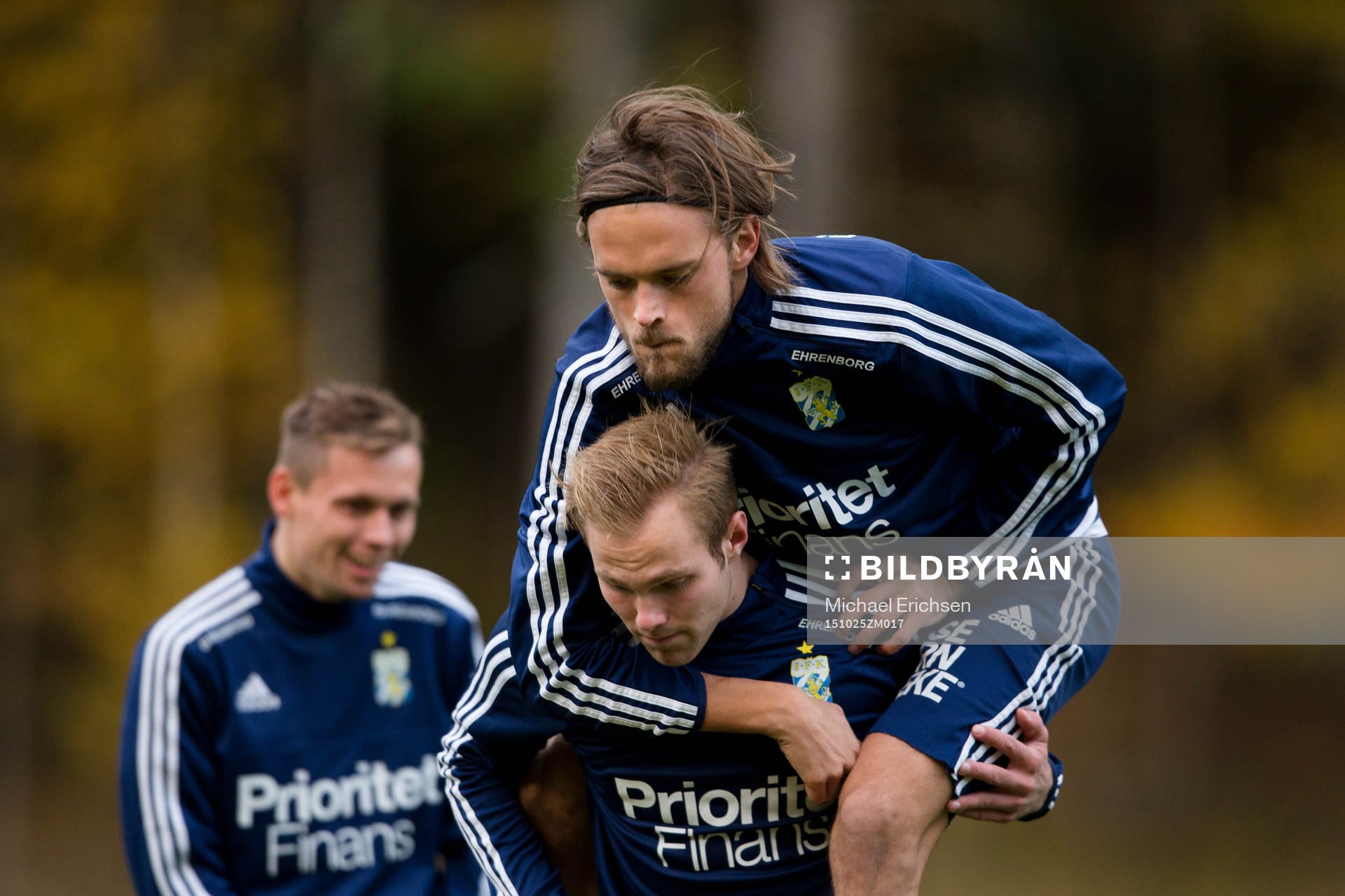 IFK Göteborgs Gustav Engvall och Tom Pettersson skojar