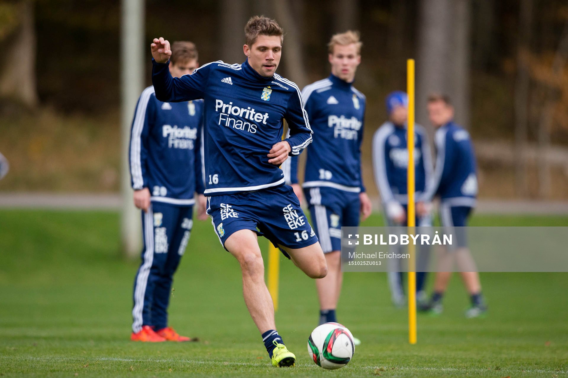 IFK Göteborgs Mikael Boman under en fotbollsträning med IFK Göteborg den 25 oktober 2015 i Göteborg.