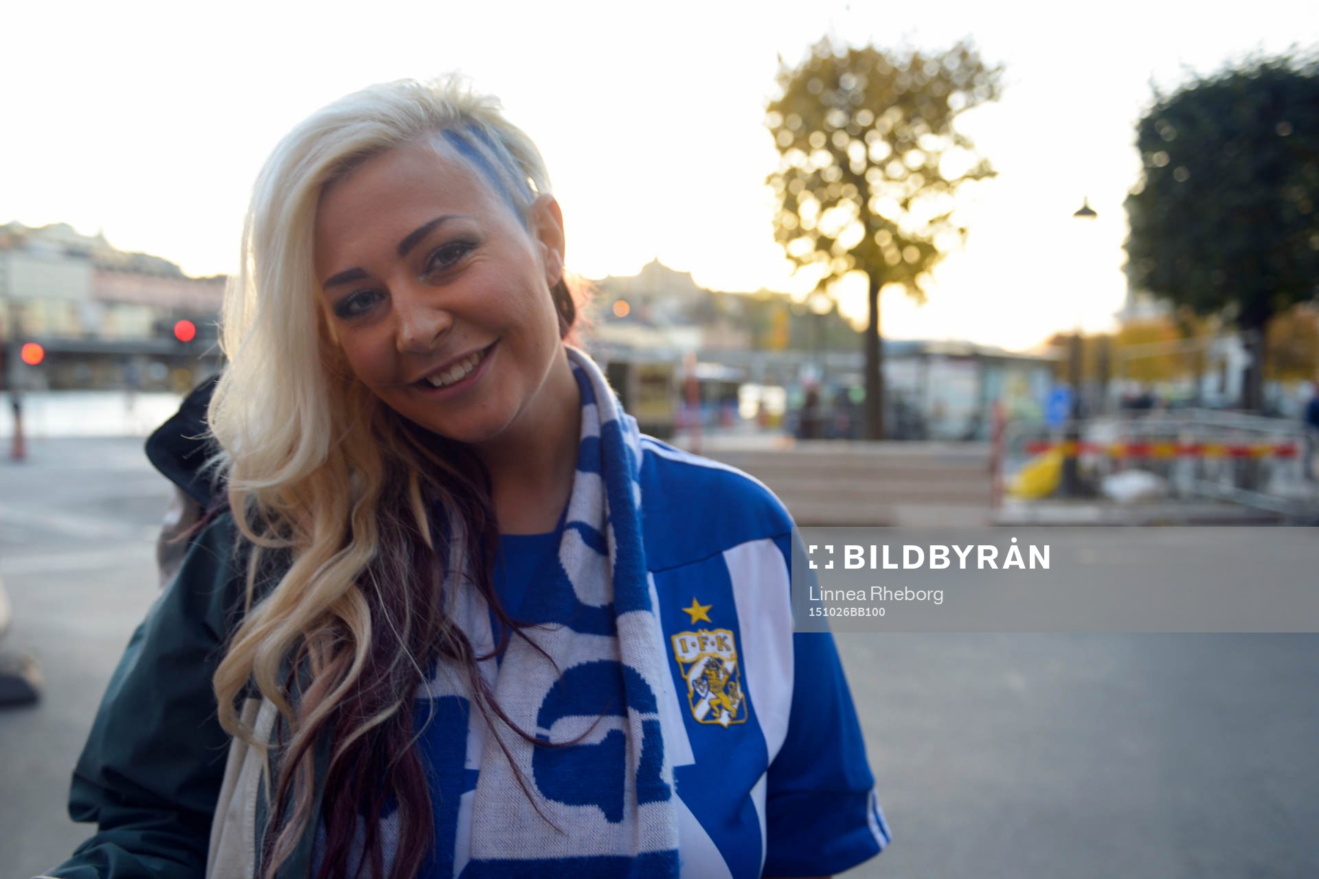 Lovisa Rydén visar upp sin frisyr