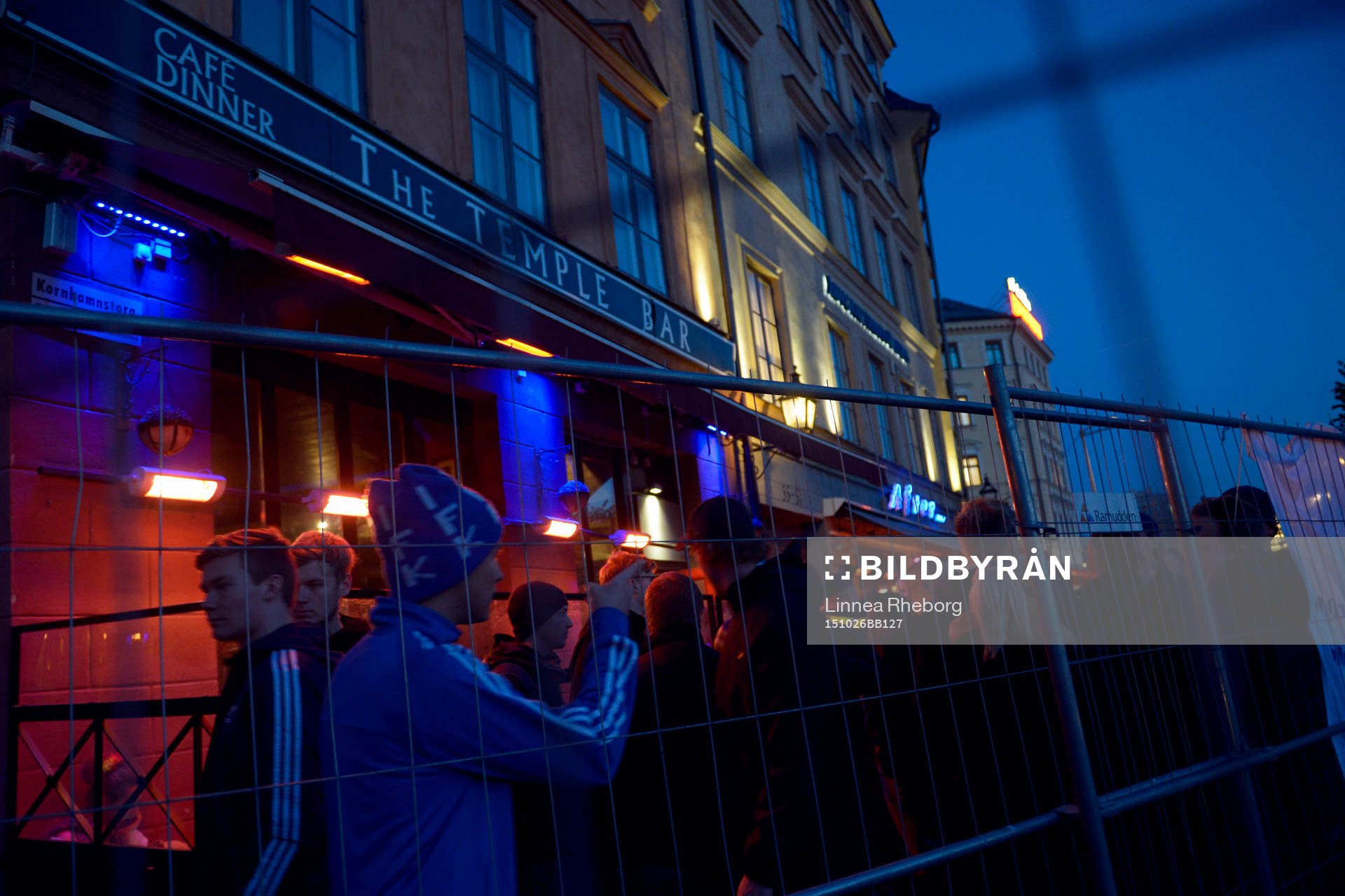 IFK Göteborgs fans hänger på The Temple Bar