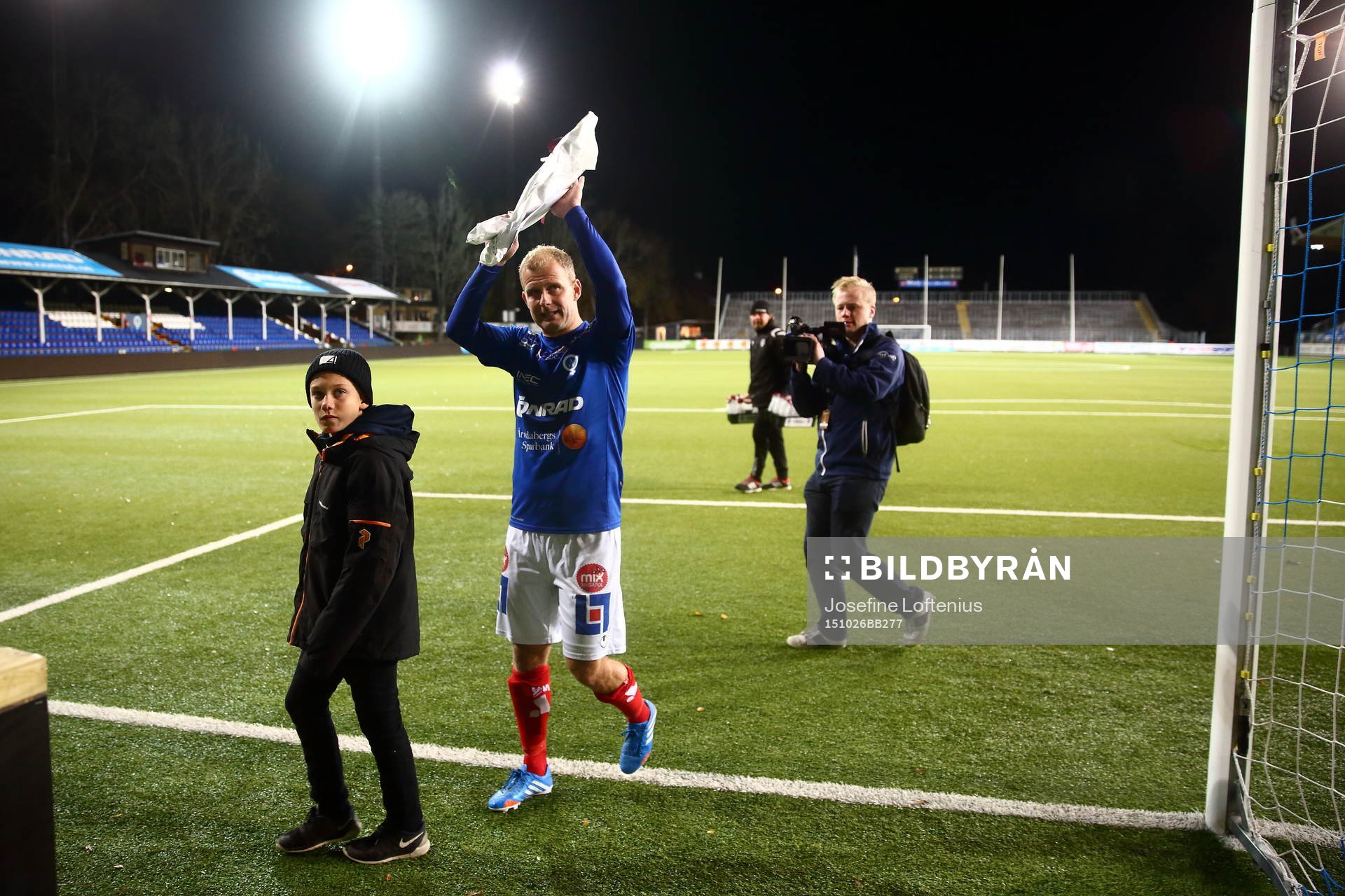 Åtvidabergs Kristian Bergström lämnar planen