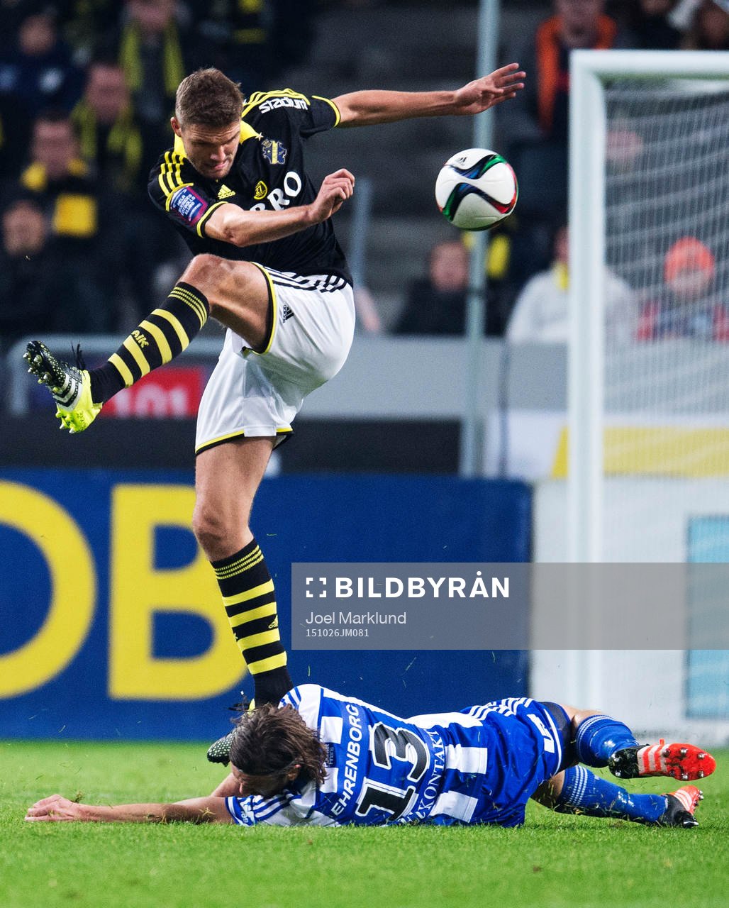 s Jos Hooiveld och IFK Göteborgs Gustav Svensson