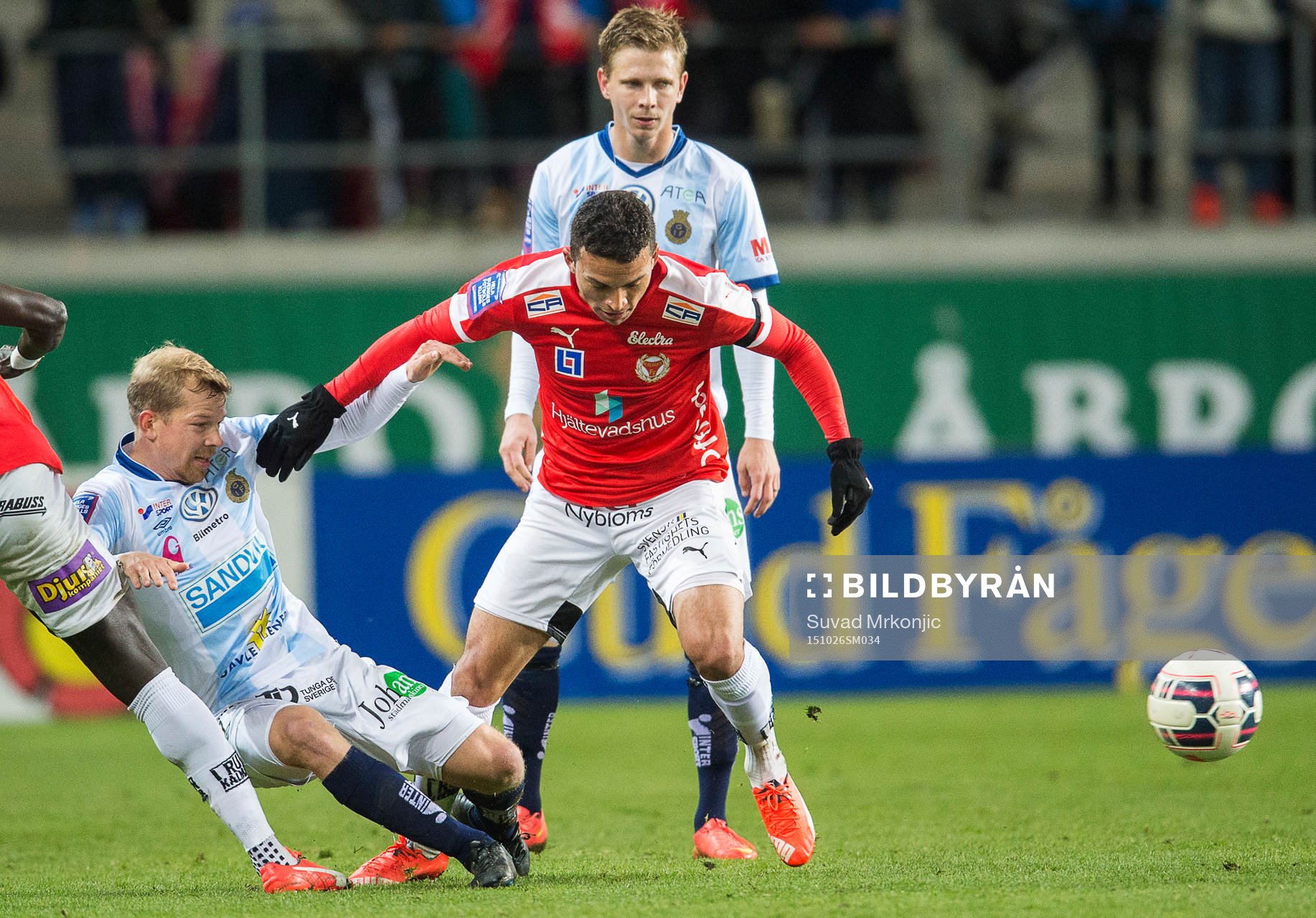 Kalmars Ismael Silva Lima och Gefles Jonas Lantto