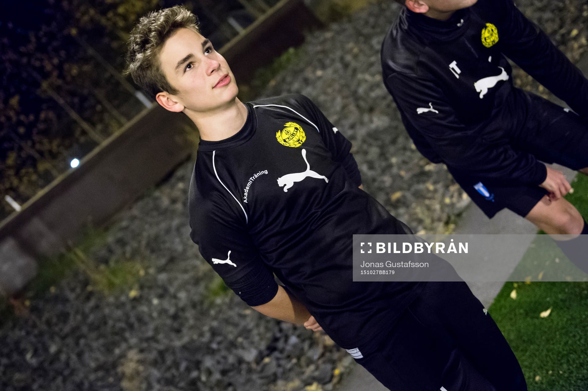 Sebastian Novak i Mjällbys ungdomssektionunder en träning