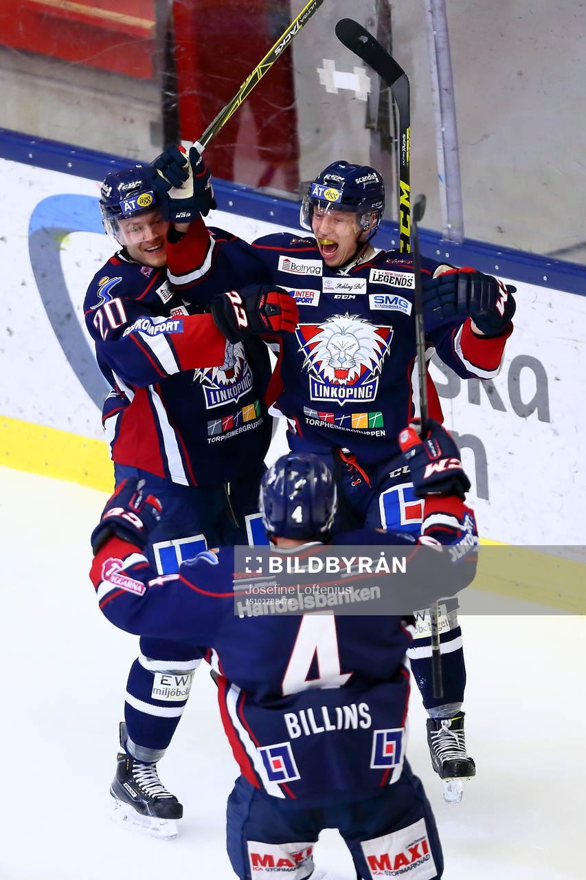 Linköpings Vilmos Gallo jublar med Linköpings Nick