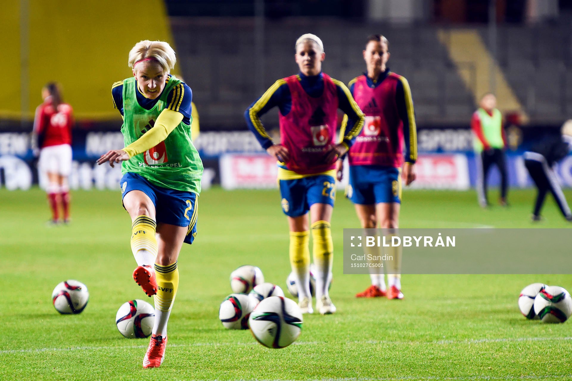 Sveriges Petra Larsson värmer upp