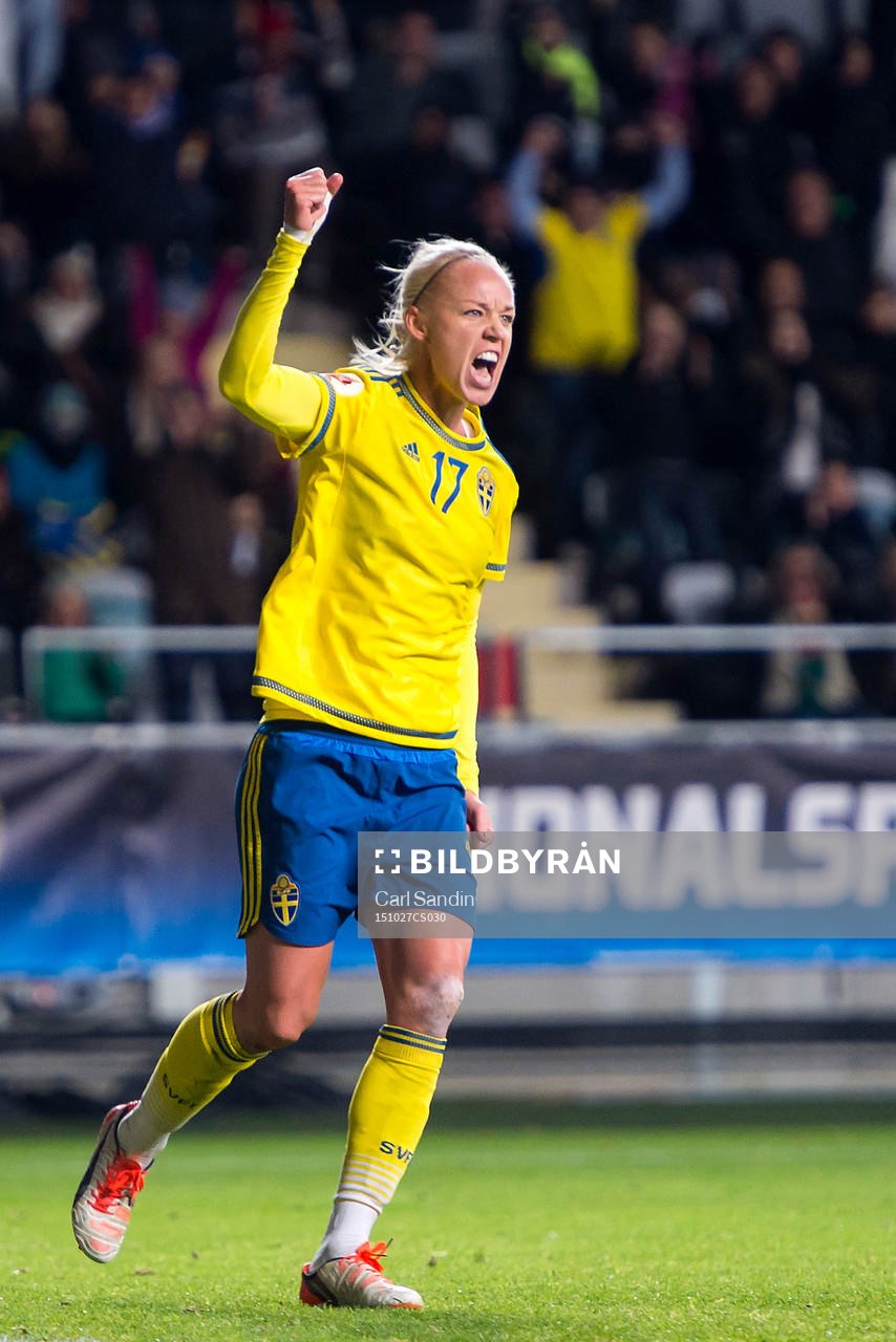 Sveriges Caroline Seger jublar